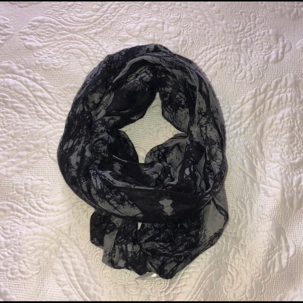 Infinity scarf bundle - Picture 5 of 5